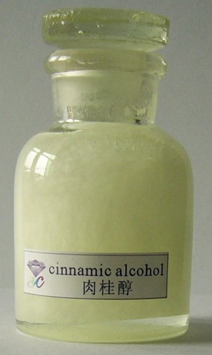 肉桂醇,trans-3-Phenylacrylic acid；Cinnamic acid；3-Phenyl-2-propenoic aci