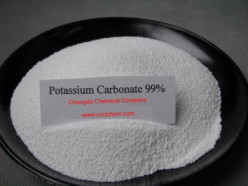 無水碳酸鉀,Potassium carbonate