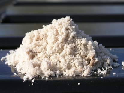 鸟粪石,Struvite Mineral (magnesium ammonium phosphate)