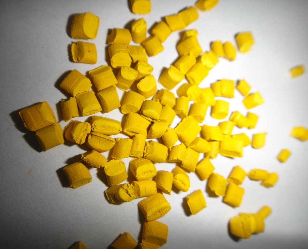 黃色母,Yellow colored masterbatch