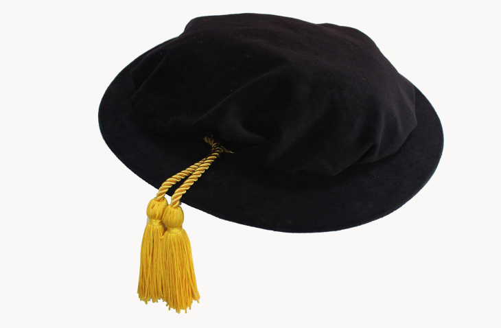 UK Gowns beefeater 2 for 1 Academic Beefeater / Graduation Tudor Bonnet