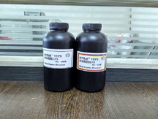 光引發(fā)劑1173,2-Hydroxy-2-methyl-1-phenyl-1-propanone