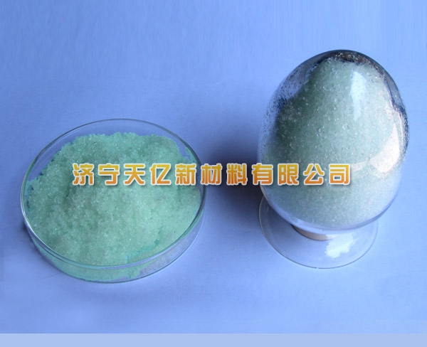 硝酸,Thulium(III) nitrate hexahydrate