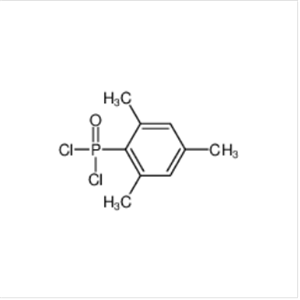 2-二氯磷酰基-1,3,5-三甲基苯
