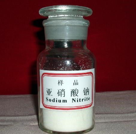 亚硝酸钠,Sodium nitrite