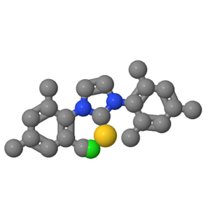 852445-81-9；氯化(1,3-二间三甲基苯基-1H-咪唑-2(3H)-亚基)金(I)