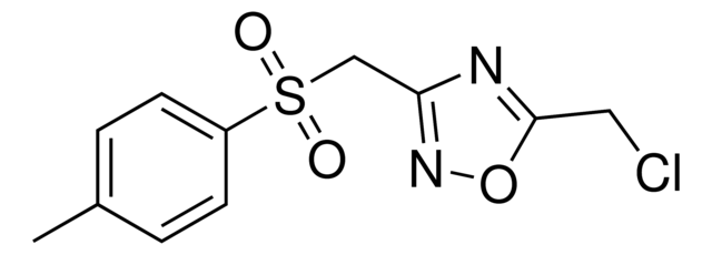 5-(Chloromethyl)-3-{[(4-methylphenyl)sulfonyl]methyl}-1,2,4-oxadiazole