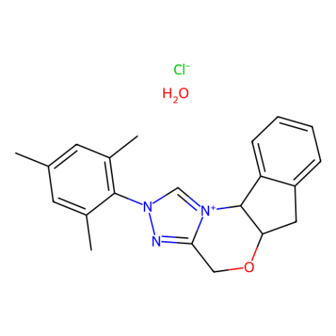 (+)-(5aR,10bS)-5a,10b-二氢-2-(2,4,6-三甲基苯基)-4H,6H-茚并[2,1-b][1,2,4]三唑[4,3-d][1,4]氯化恶唑鎓一水合物,(+)-(5aR,10bS)-5a,10b-Dihydro-2-(2,4,6-trimethylphenyl)-4H,6H-indeno[2,1-b][1,2,4]triazolo[4,3-d][1,4]oxazinium Chloride Monohydrate