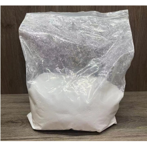 4,4'-偶氮双(4-氰基戊酸)等聚合物的引发剂，还可以用于塑料及人造橡胶的发泡剂   