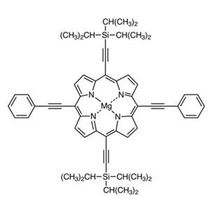 [5,15-双(苯乙炔基)-10,20-双[(三异丙基硅烷基)乙炔基]卟吩]]合镁(II),[5,15-Bis(phenylethynyl)-10,20-bis[(triisopropylsilyl)ethynyl]porphyrinato]magnesium(II)