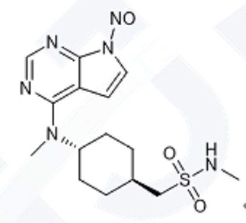 N-甲基-N-((1R，4R)-4-(甲基(7-亞硝基-7H-吡咯并[2,3-d]嘧啶-4-基)氨基)環(huán)己基)甲磺酰胺,N-methyl-N-{(1R,4R)-4-[methyl(7-nitrosopyrrolo[2,3-d]pyrimidin-4-yl)amino]cyclohexyl}methanesulfonamide