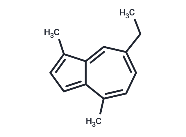 母菊薁,Chamazulene