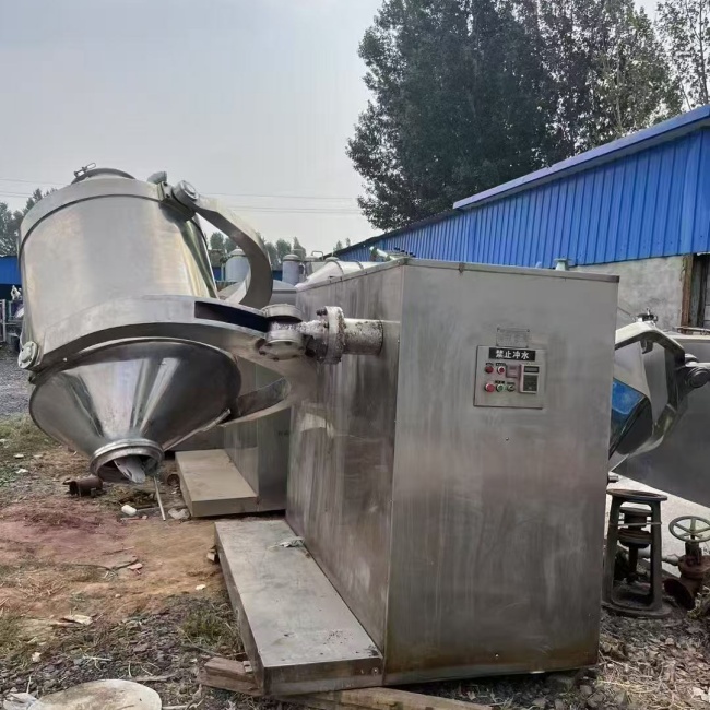 1000升三維混合機,Three-dimensional mixer