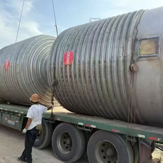 不銹鋼儲(chǔ)罐的焊接工藝,cubic stainless steel storage tank